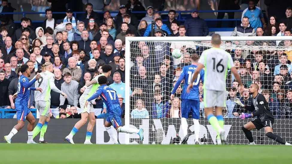 Манчестер Сити разгромил Челси и обострил чемпионскую гонку АПЛ
