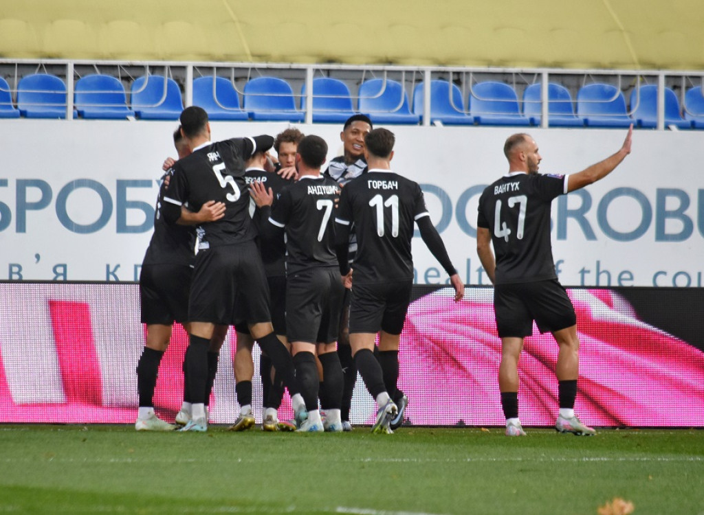 Зоря мінімально обіграла Рух у матчі 11-го туру УПЛ