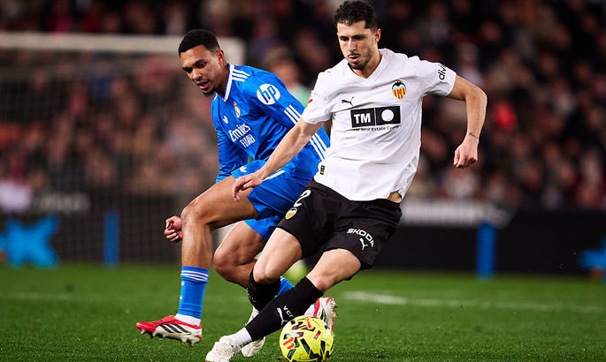 Реал дожал Валенсию на выезде и продолжил гонку за лидерство