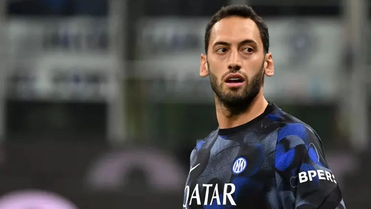 Чалханоглу може залишити Інтер уже цього літа