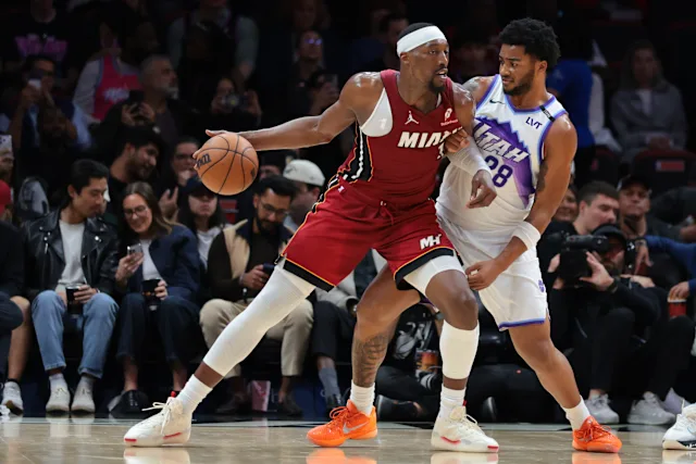 Ночь НБА: поражение Лейкерс, триумф Юты Михайлюка и драма в Денвере