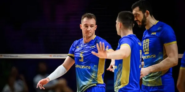 Плотницький відверто оцінив свою гру після поразки України від Сербії