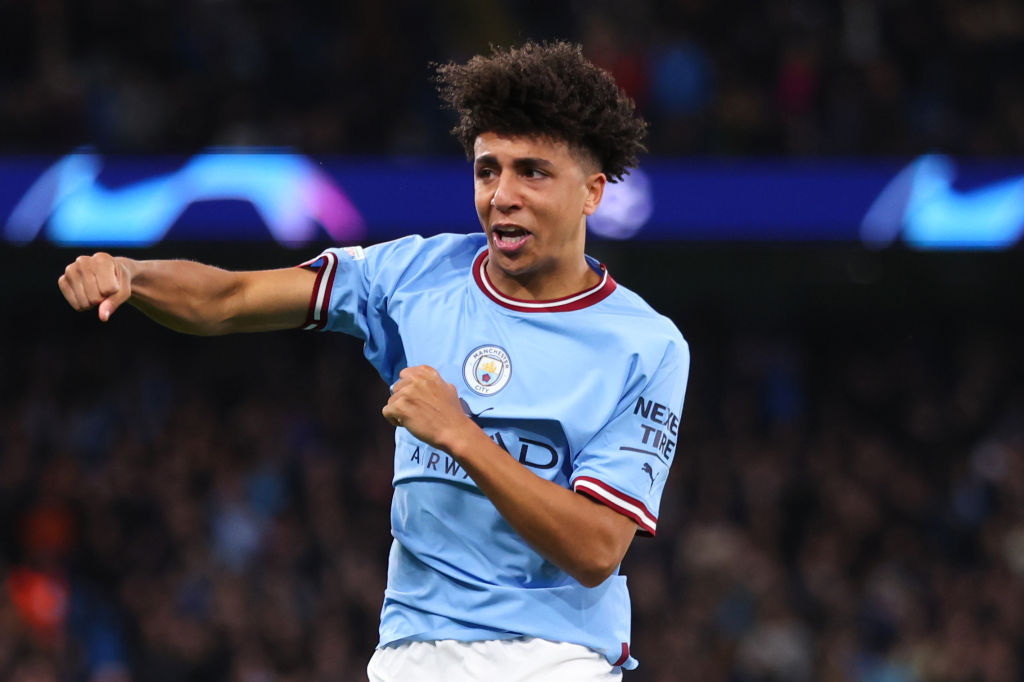 Льюис может покинуть Манчестер Сити из-за нехватки игрового времени