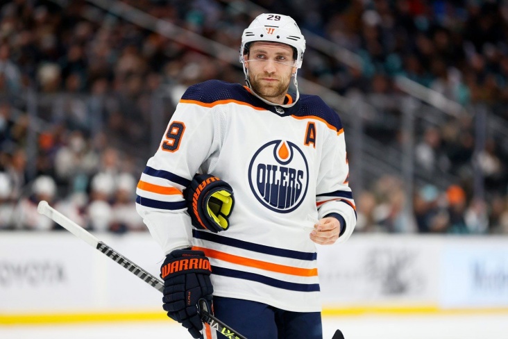 Драйзайтль перетнув рубіж у 1000 очок і переписав історію НХЛ