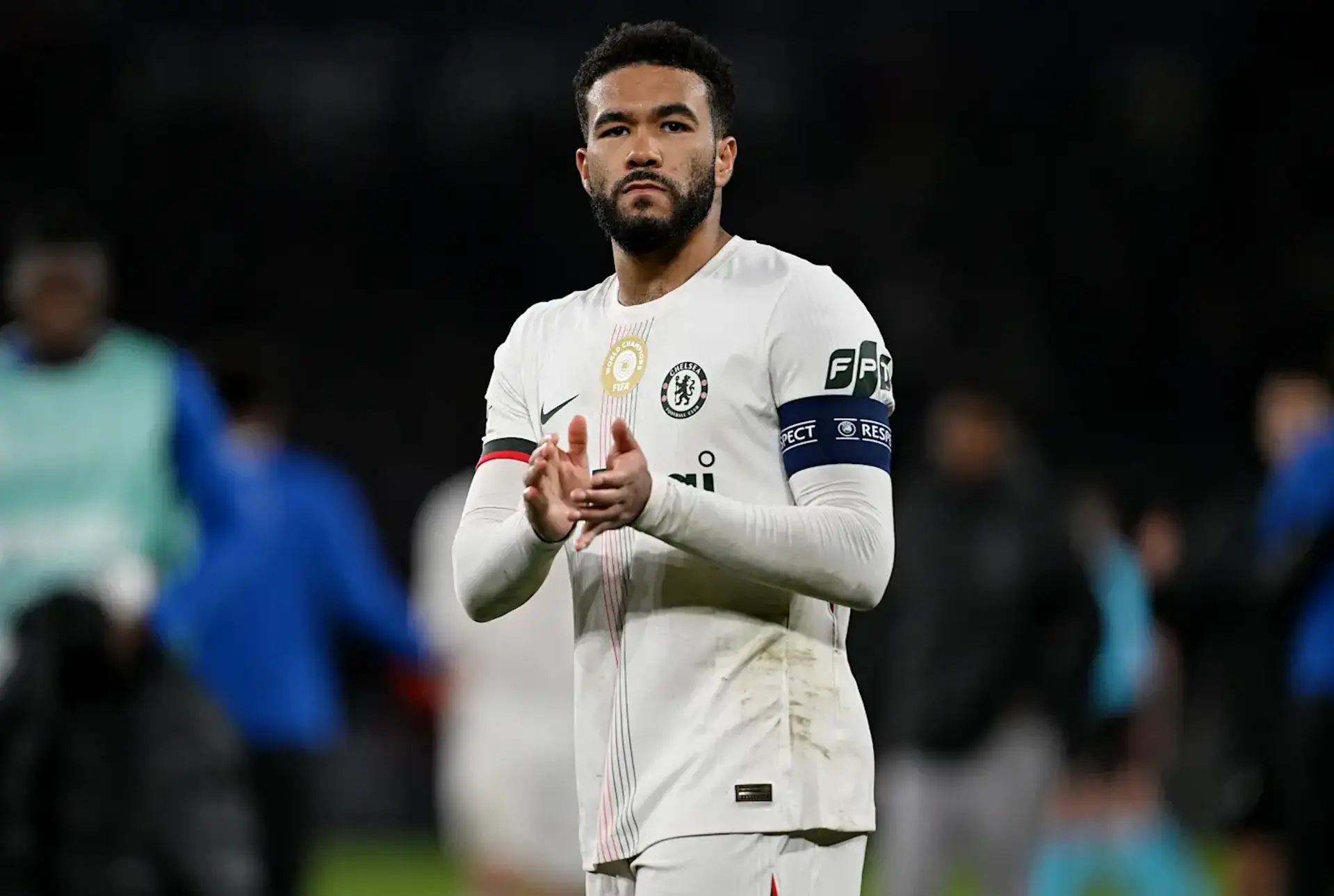 Челси продлил контракт с капитаном Рисом Джеймсом