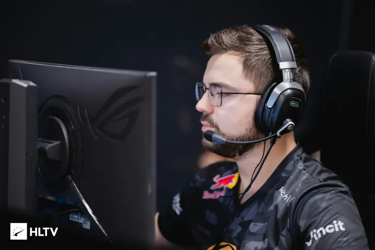 Sdy официально присоединился к Passion UA