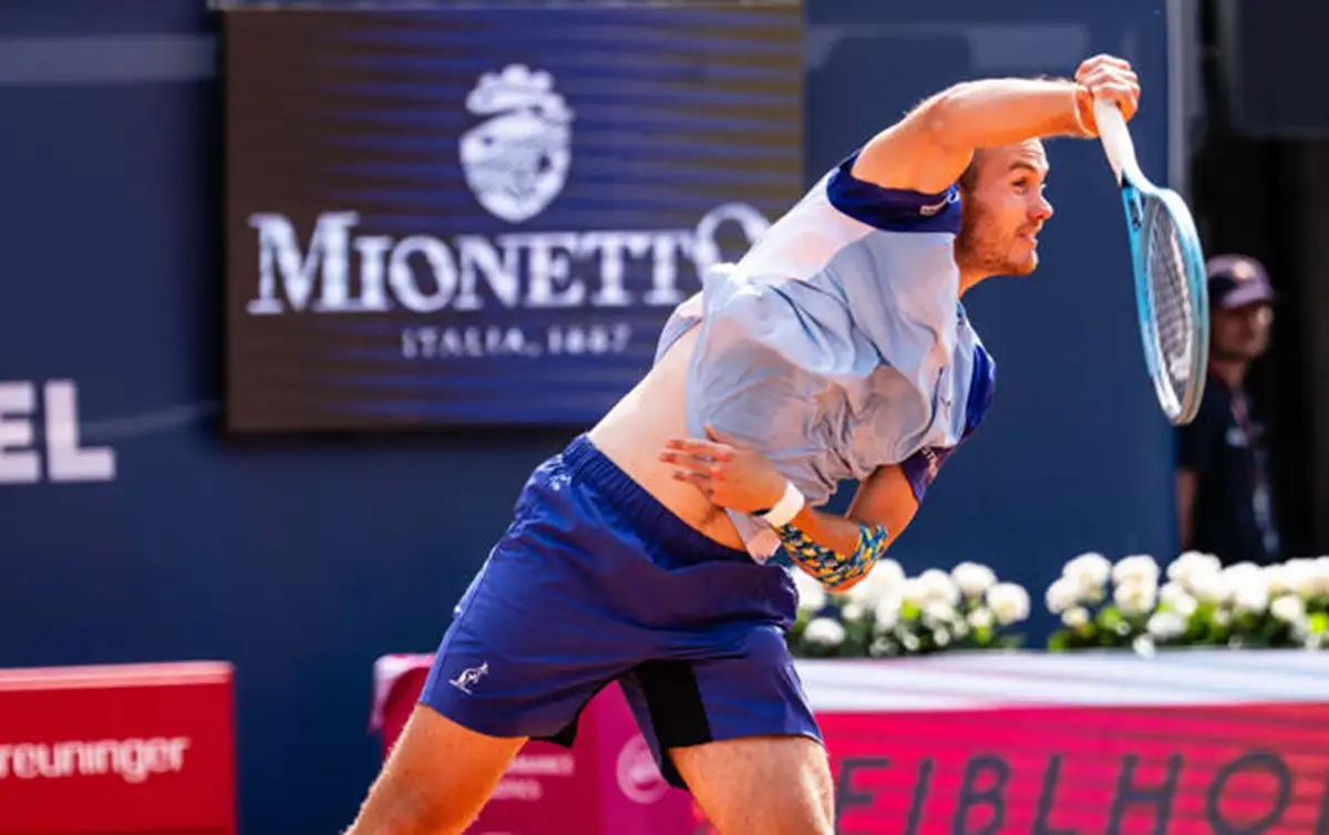 Сачко вийшов до півфіналу турніру ATP Challenger 50 у Барі