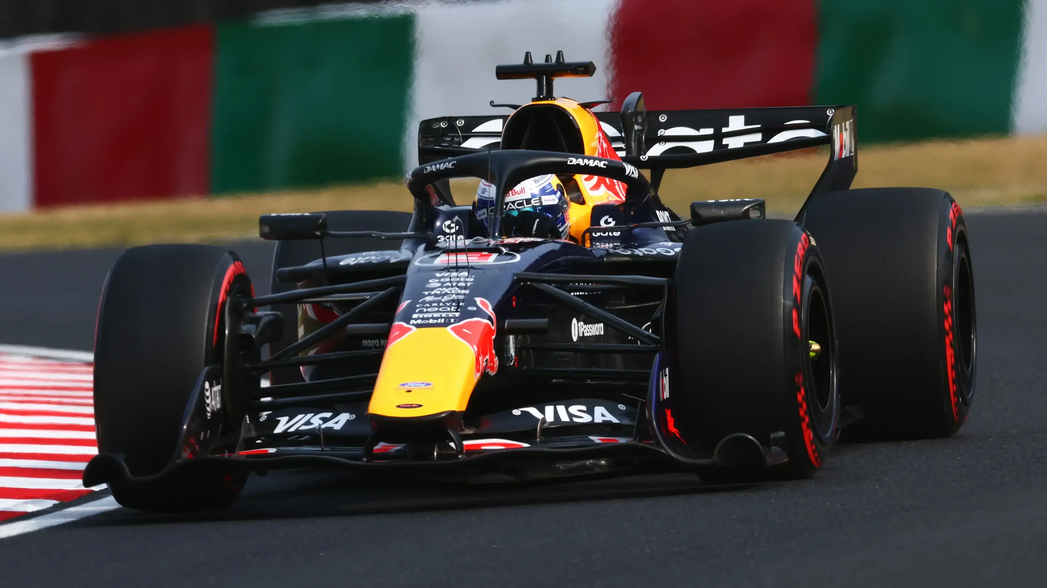 Red Bull домагається заборони обертових задніх антикрил у Формулі-1