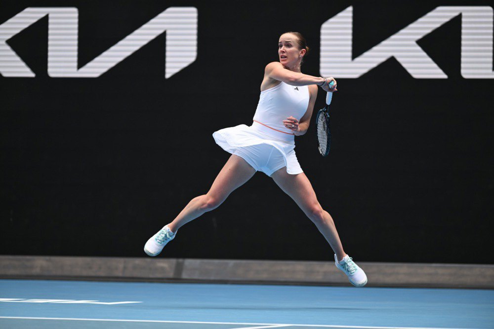 Свитолина обыграла Шнайдер и в третий раз подряд вышла в 1/8 финала Australian Open