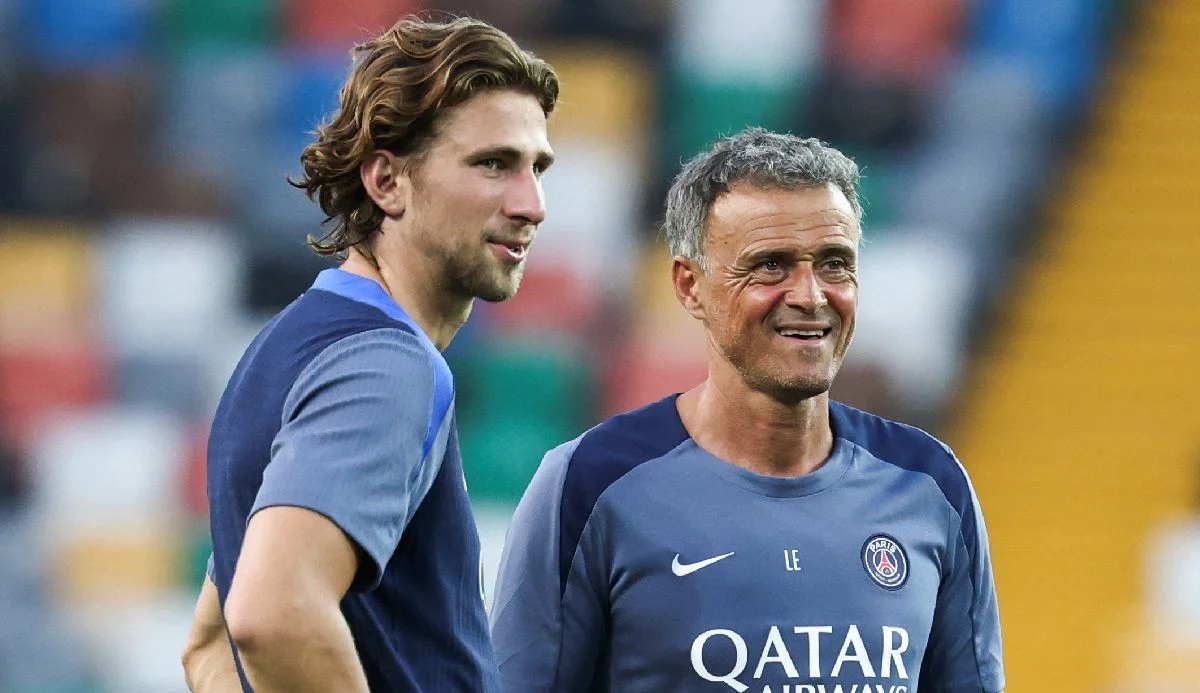 Один з найгірших: Стала відома оцінка Забарного у провальному матчі ПСЖ – Париж