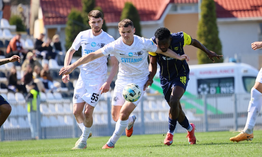 Колос і Металіст 1925 не визначили переможця в безгольовому матчі