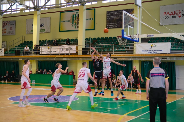 Плейоф Вищої ліги з баскетболу стартує 5 квітня: визначено формат і пари