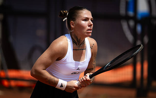Олійникова вилетіла з турніру WTA 125 у Бостаді, втративши перевагу в третьому сеті