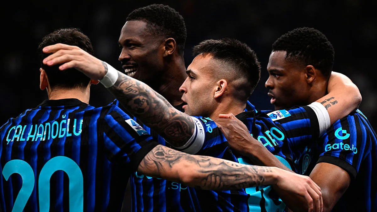 Интер разгромил Рому в результативном матче и укрепил лидерство в Серии А