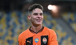 Судаков покинул лагерь сборной Украины перед матчем с Исландией