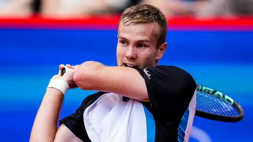 Віталій Сачко пробився до півфіналу турніру ATP у Меці