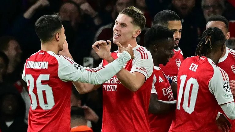 Дёкереш оформил дубль и принес Арсеналу разгромную победу над Атлетико