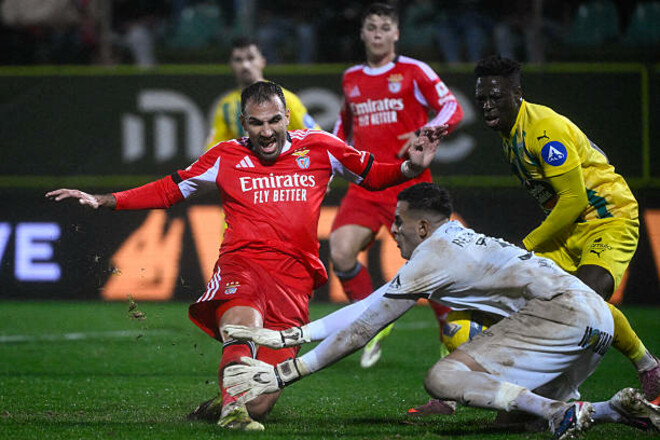 Бенфика не сумела сломить Тонделу и потеряла очки в 20-м туре