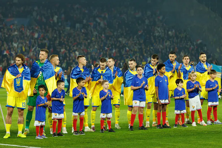 Объявлена заявка сборной Украины на решающий матч против Швеции