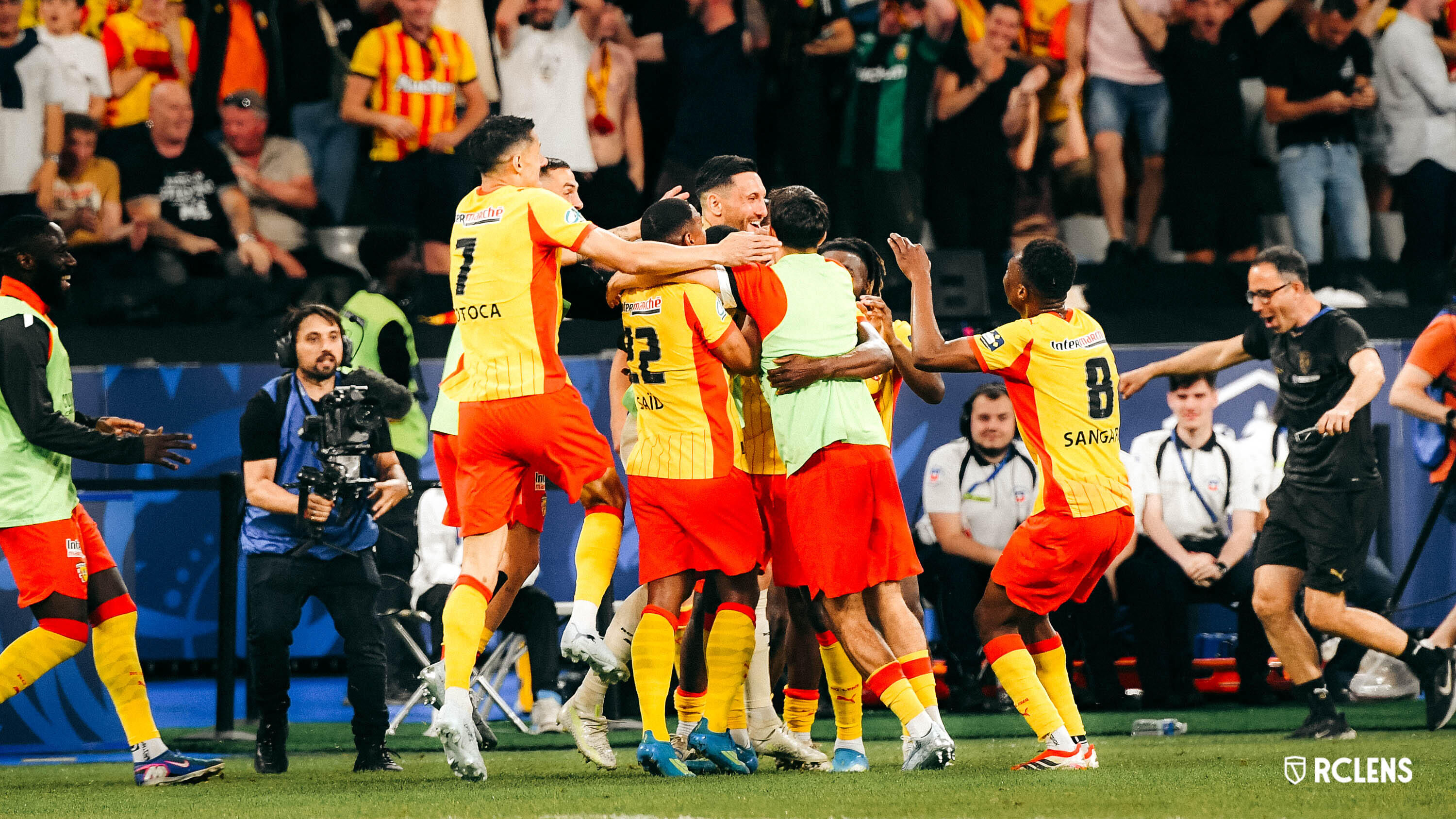 Ланс вперше в історії виграв Кубок Франції