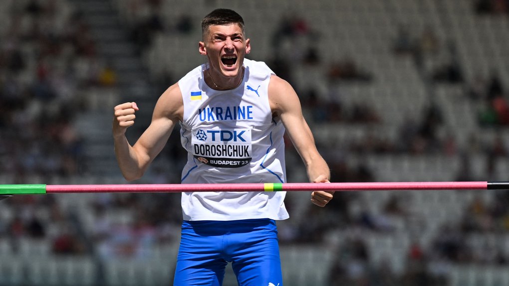 Олег Дорощук вийшов у фінал чемпіонату Європи-2026 зі стрибків у висоту