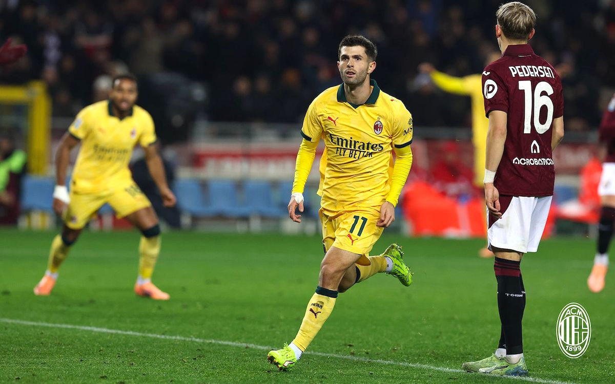 Мілан у драматичному матчі переміг Торіно, Пулішич оформив дубль у другому таймі