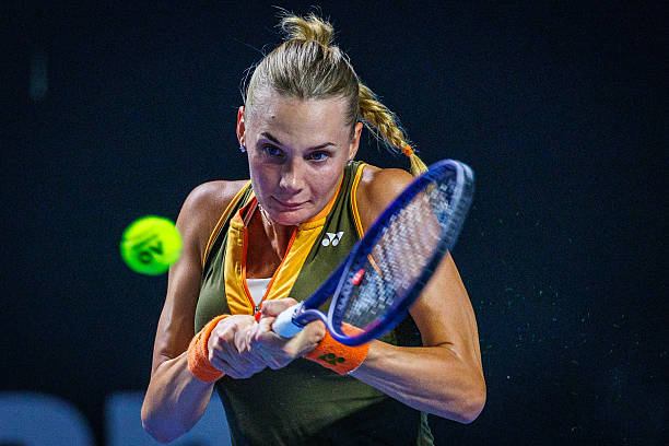 Ястремская начала грунтовый сезон с победы и вышла во второй круг WTA 500 в Чарльстоне