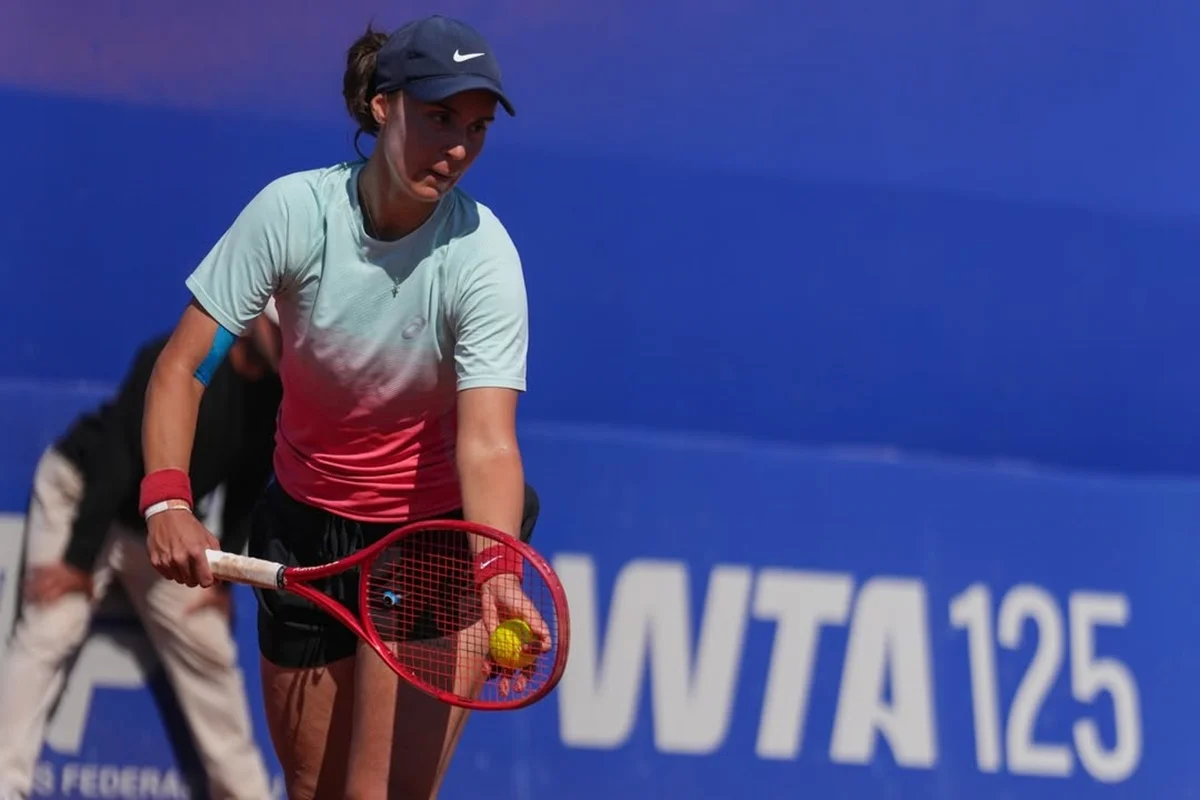 Калинина снова победила Горгодзе и вышла в четвертьфинал в Анталии