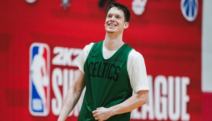 Никс с Ленем одолели Филадельфию в предсезонном матче НБА