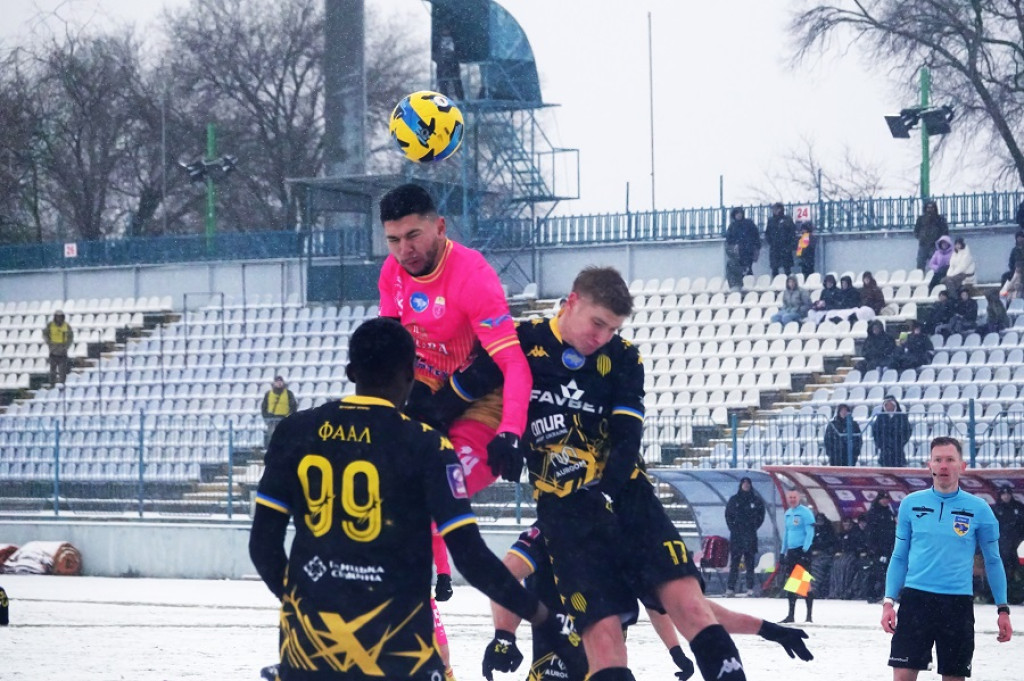 Дубль Фала принес Руху победу над Полтавой в матче УПЛ