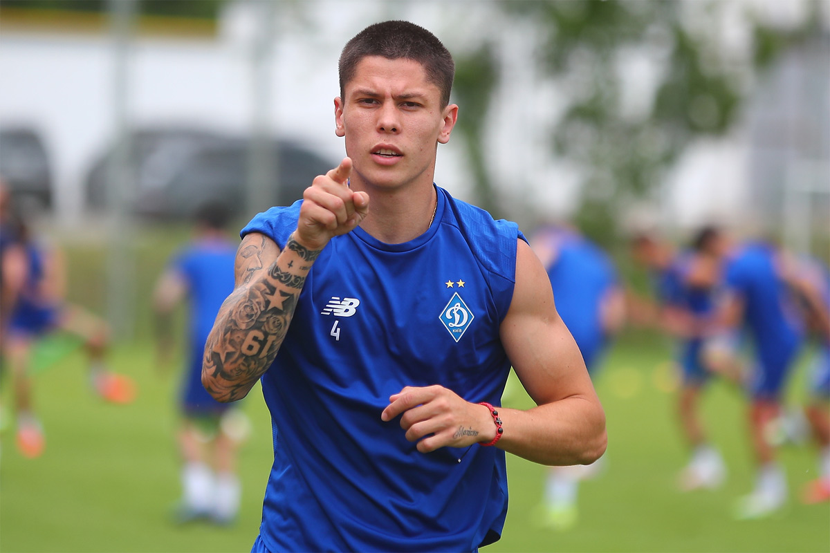 Денис Попов может пропустить матч Динамо против Шахтера в УПЛ