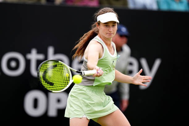 Снигур одержала победу в четвертьфинальном матче турнира ITF в ОАЭ