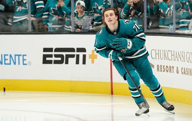 Маклін Селебріні вийшов на перше місце в гонці бомбардирів НХЛ