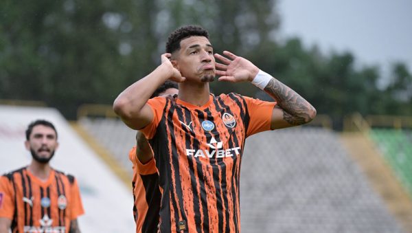 Боруссия Дортмунд держит на карандаше форварда Шахтера Кауана Элиаса